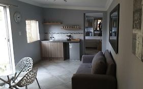 Elephant Bush Guest Cottage